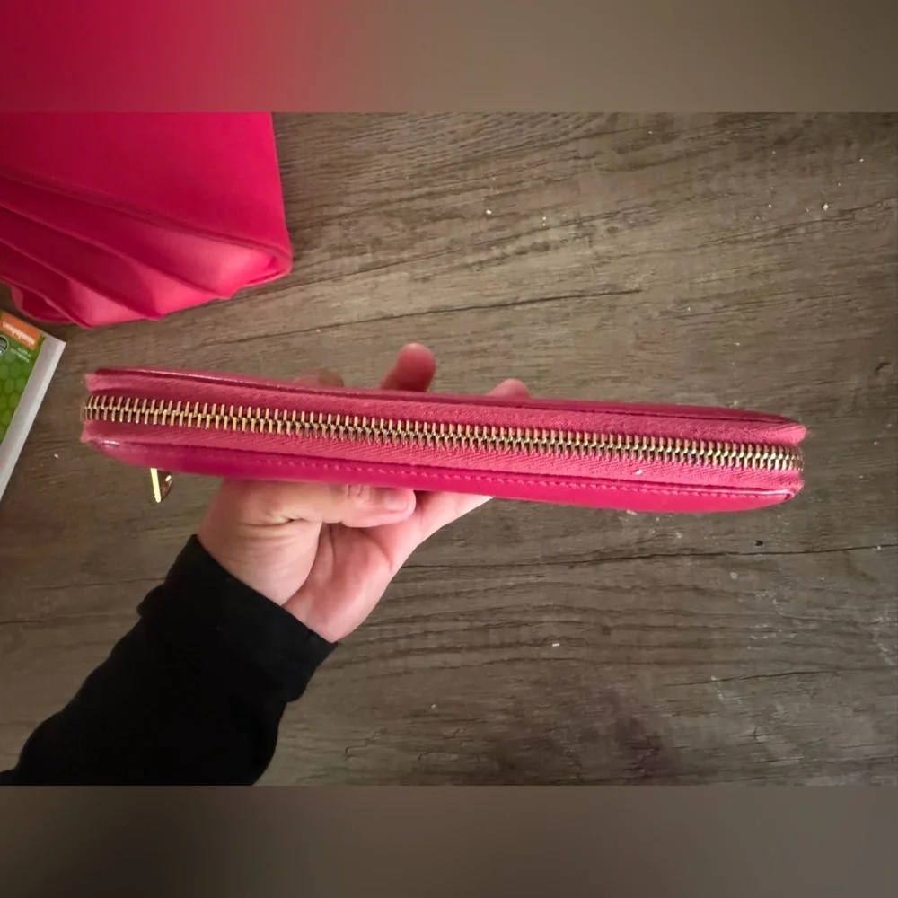 Yves Saint Laurent Pink Wallet - Picture 3 of 6
